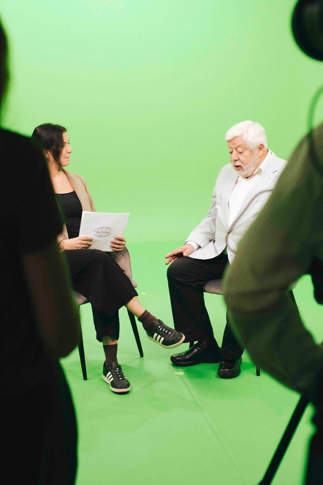 Entrevista con Jaime Maussan en pantalla verde para Cancino
